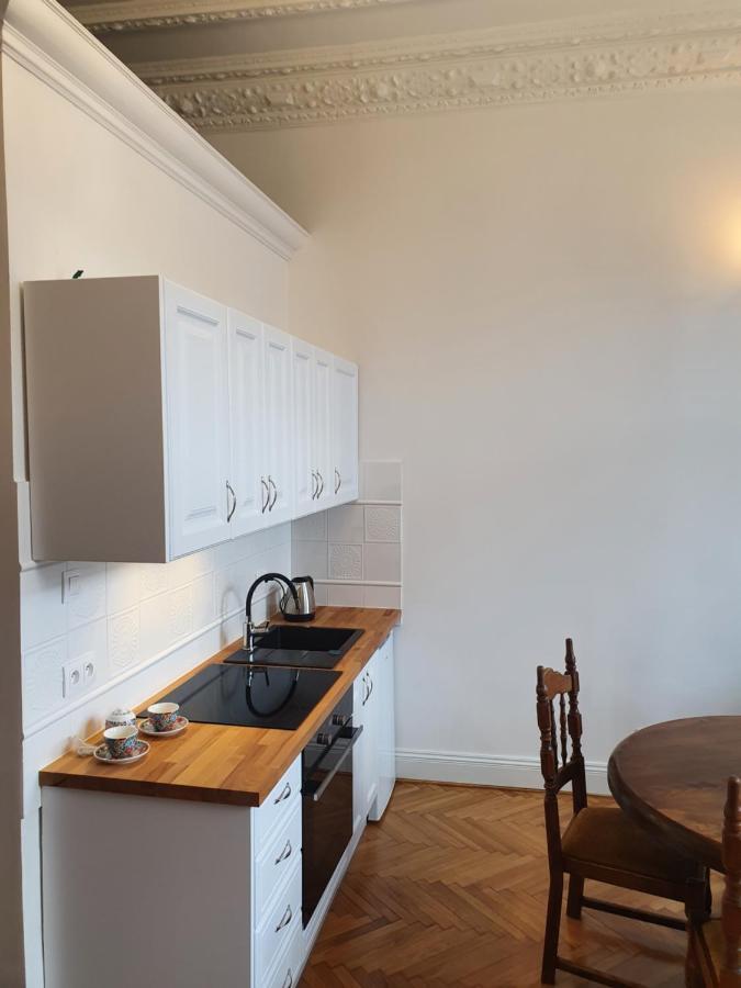 Apartment Prestige Piotrkowska 82 - Wyjatkowy Widok Na Deptak Lodz (Lodz)