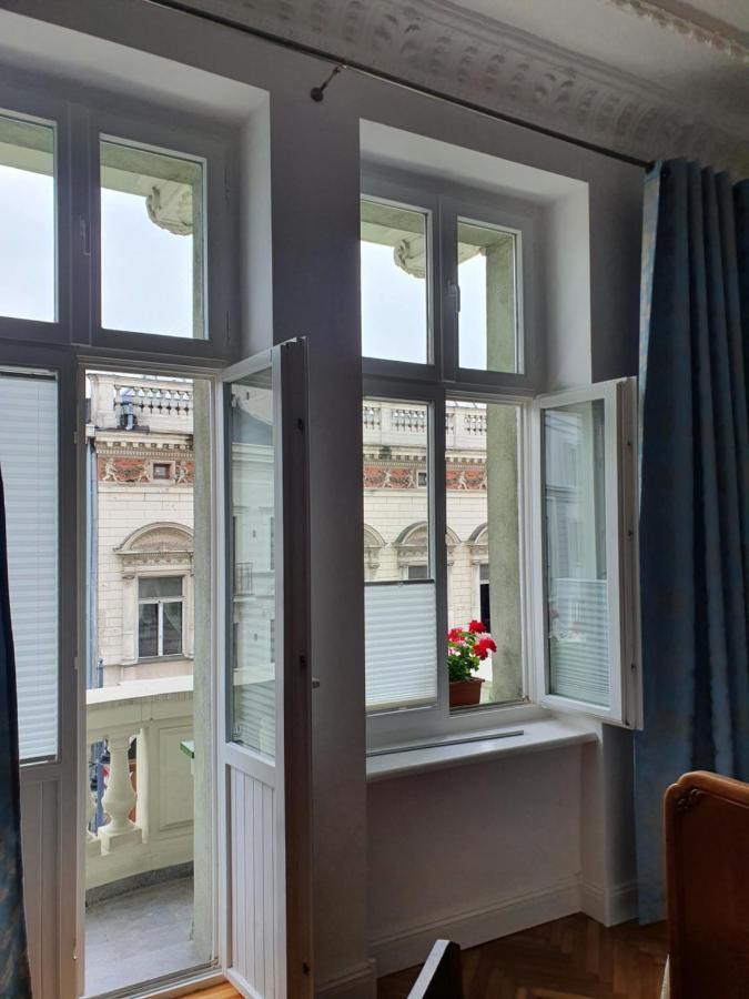 Prestige Piotrkowska 82 - Wyjatkowy Widok Na Deptak Lodz (Lodz)