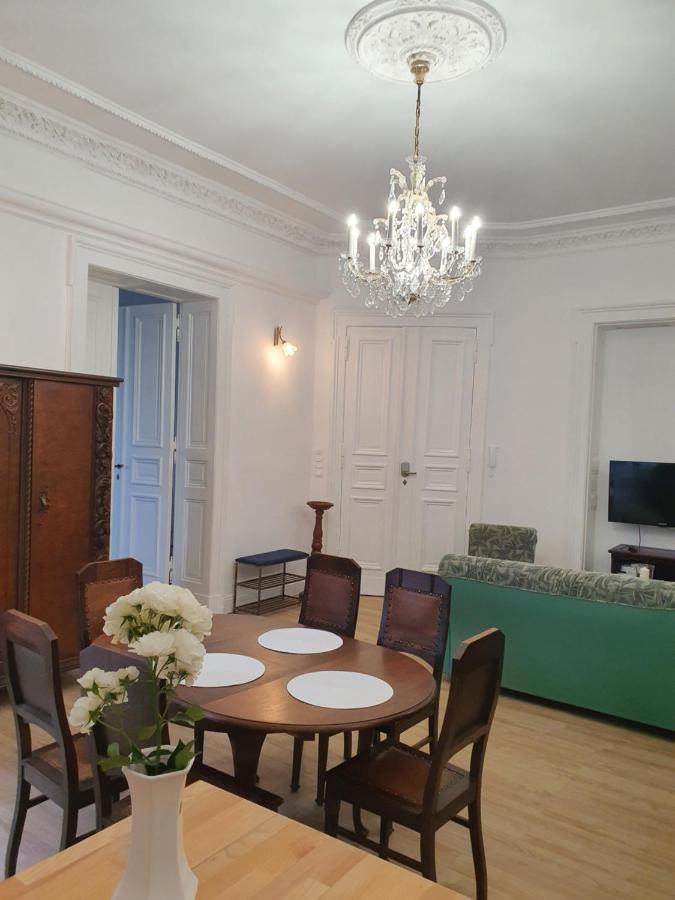 Prestige Piotrkowska 82 - Wyjatkowy Widok Na Deptak Apartment
