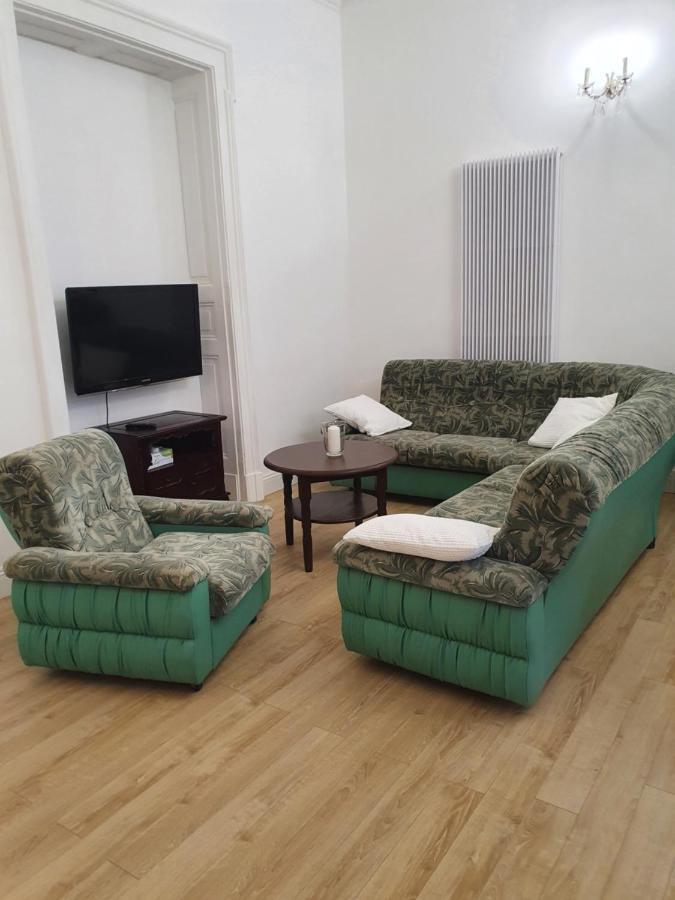 Apartment Prestige Piotrkowska 82 - Wyjatkowy Widok Na Deptak *