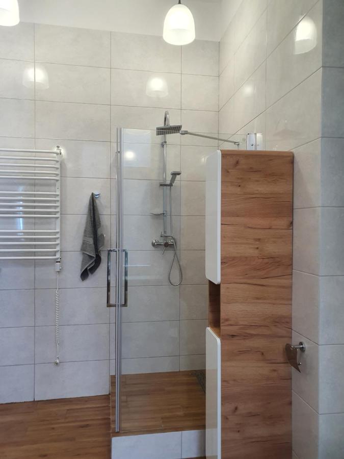 Apartment Prestige Piotrkowska 82 - Wyjatkowy Widok Na Deptak